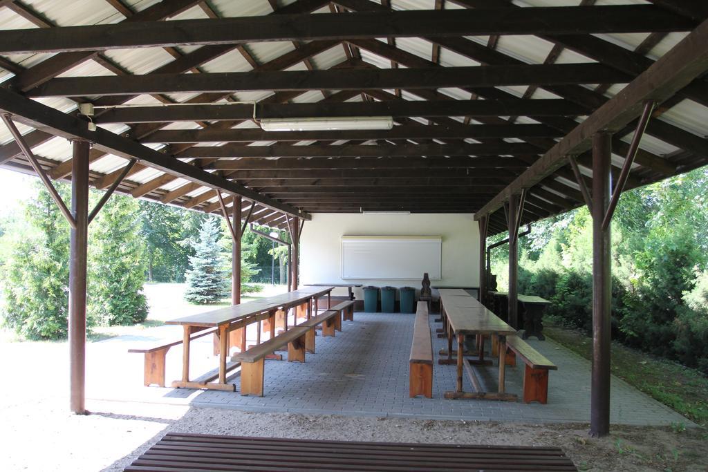 Zajazd Wielka Zulawa Ilawa Exterior photo